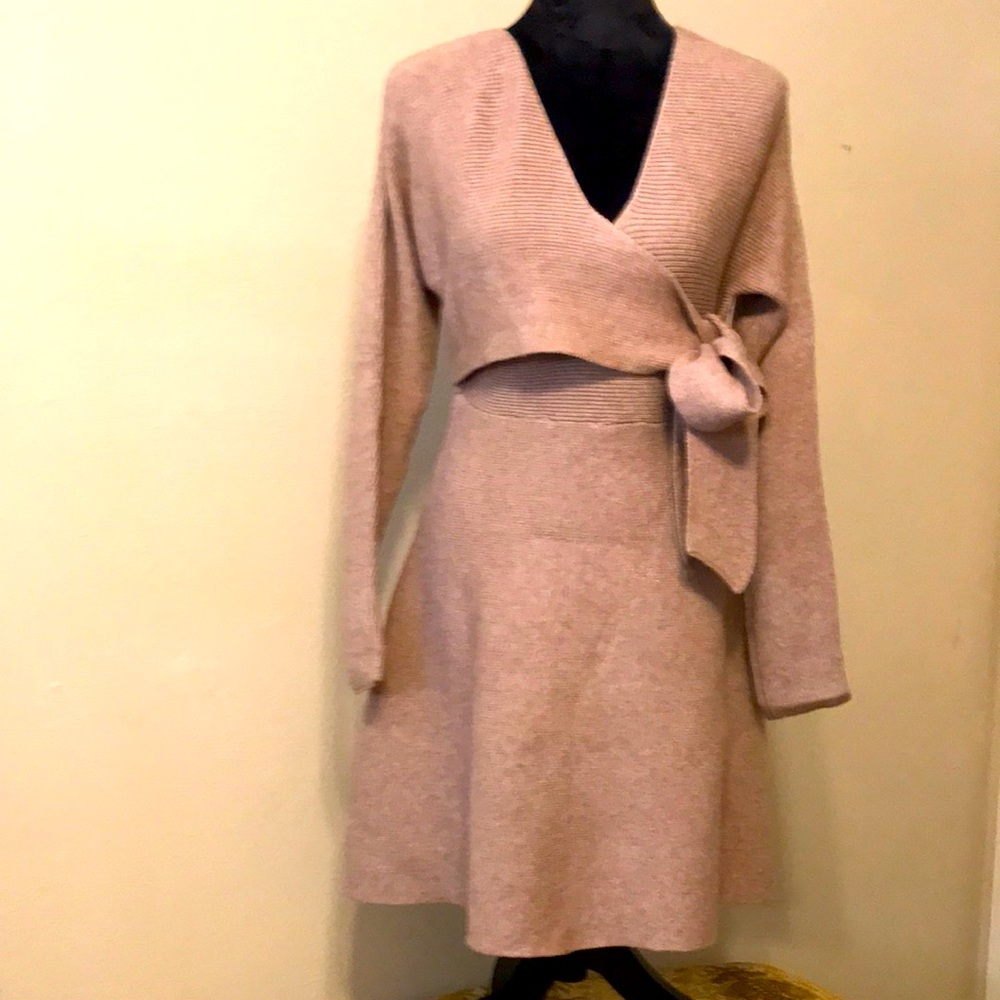 SURPLICE WRAP SWEATER WRAP DRESS. By Bluivy. LATTE COLOR. Sizes: SM and MED.